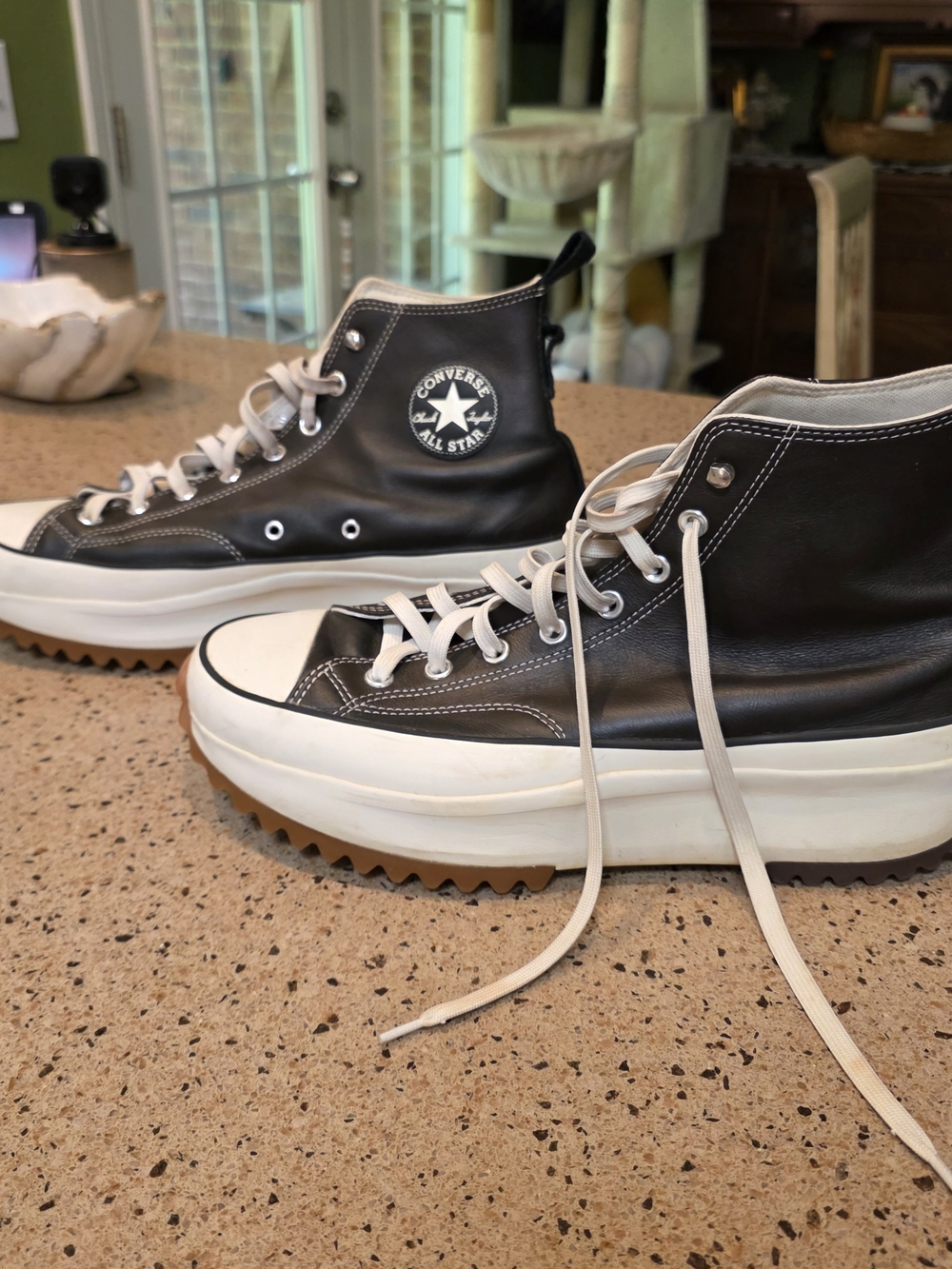 Chuck Taylor Converse Run Star Hike High Top Leather Platform Sneaker - Picture 3 of 14